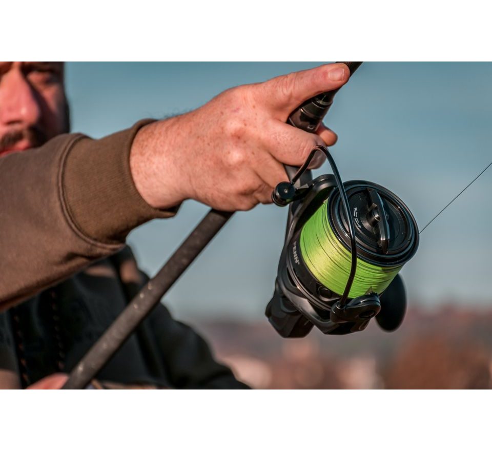 Penn Naviják Vantage 8000 Spod