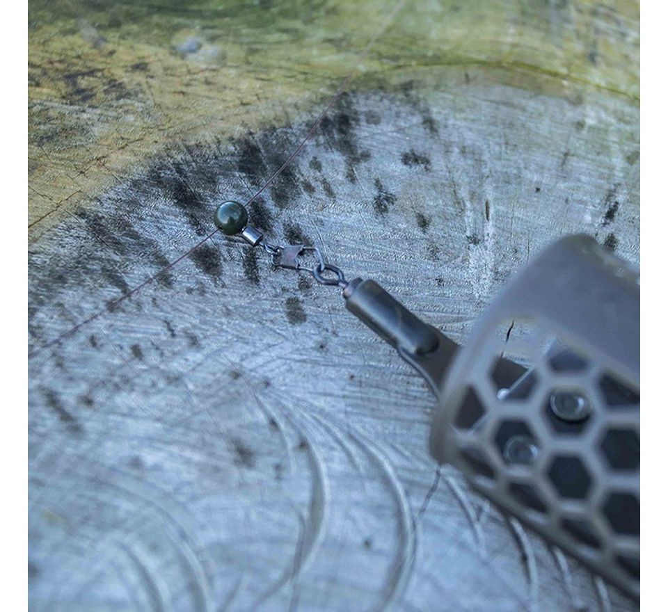 Korum Průjezd s Karabinou Feedabeads 10ks