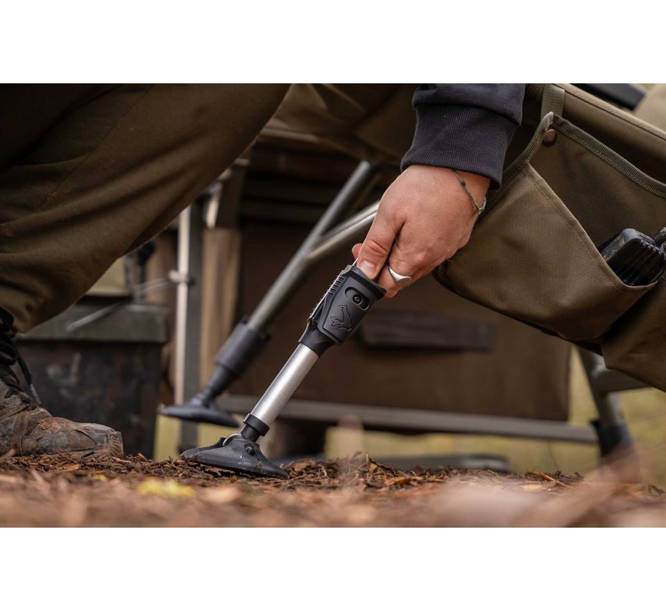 Avid Křeslo Revolve Armchair