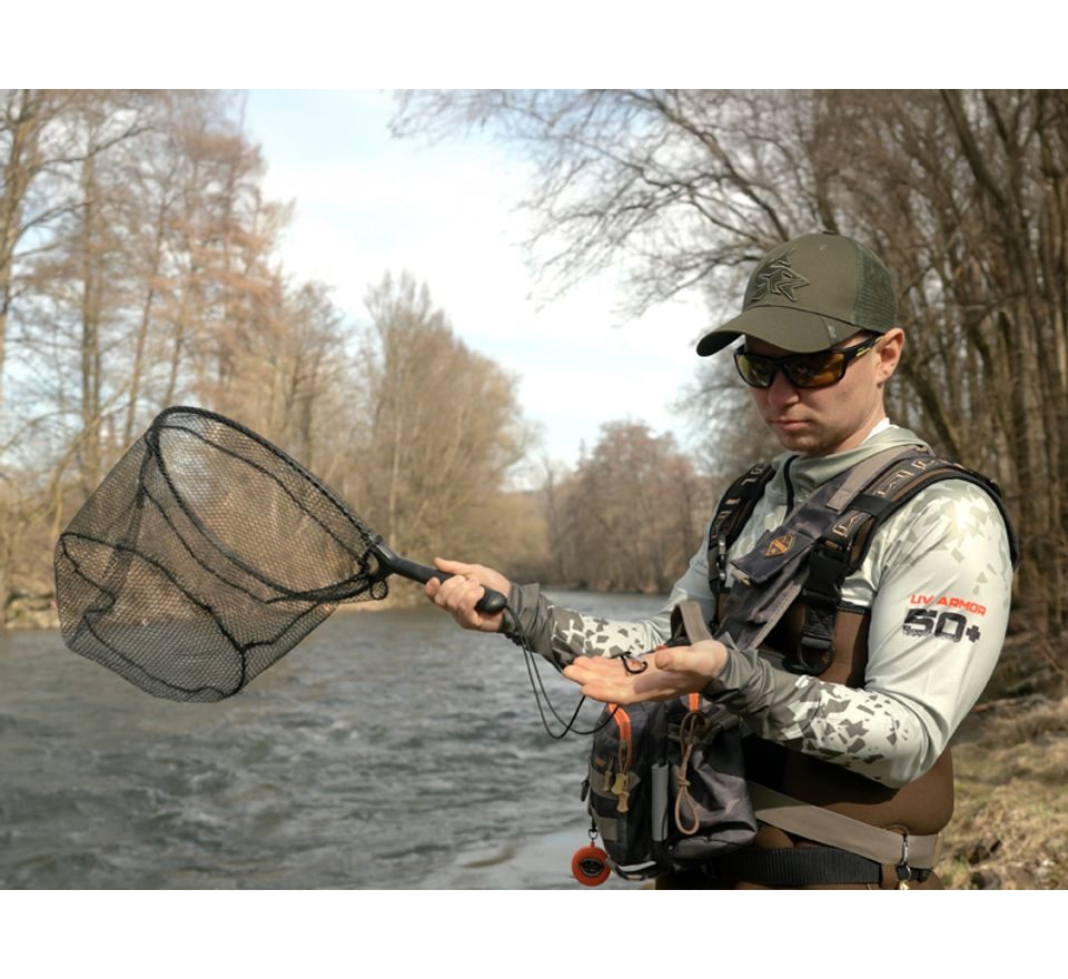 Delphin Podběrák Shorx 45x35cm