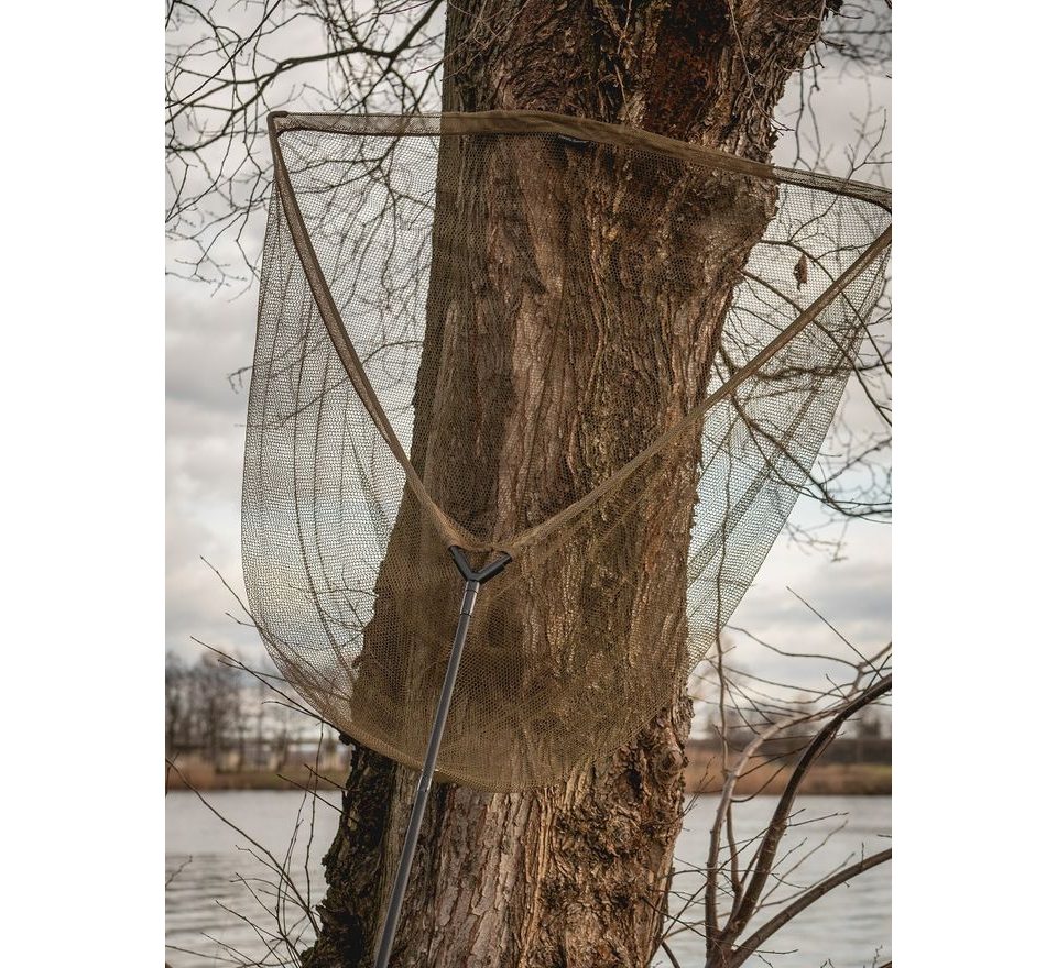 Giants Fishing Akční set Podběrák Carp Net Deluxe 42 + Plovák Camo Net Float Standard