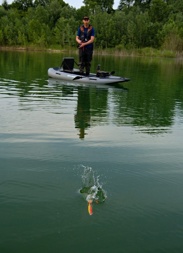 Savage Gear Kajak High Rider Kayak 330 Chyť a pusť