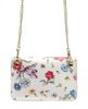 Kožená malá dámská crossbody kabelka na řetízku bílá s květy