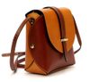 Kožená moderní malá dámská crossbody kabelka hnědá / camel hnědá