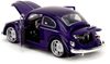 Jada VW Beetle 1972 (volný chod, kov) + figurka Wednesday