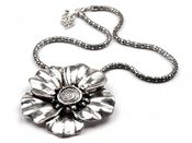 Náhrdelník FLOWER s hadím řetízkem (1 ks)