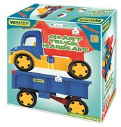 GIGANT TRUCK s vlečkou NEW 65100