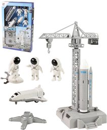 Vesmírná sada 3 figurky kosmonauti s jeřábem a odpalovací rampou