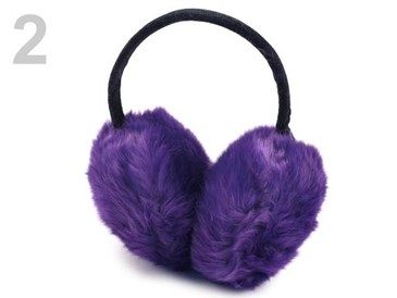 Někdo má pod čepicí a někdo má zase čepici z obchodu Pěknýdárek.cz