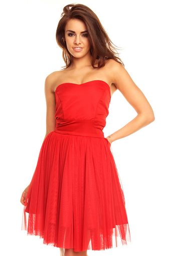 Stylové dámské topy a šaty na večírek