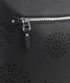 Crossbody dámská kabelka v květovaném designu černá 5432-BB