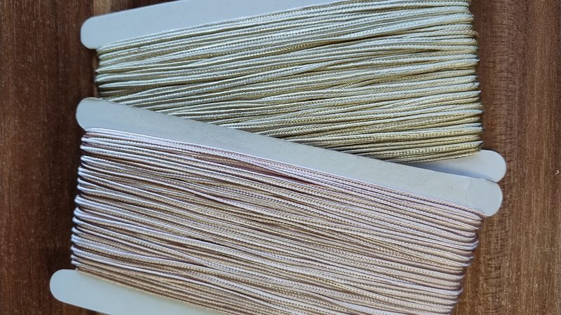 Sutaška 3 mm barevná, návin 27 metrů