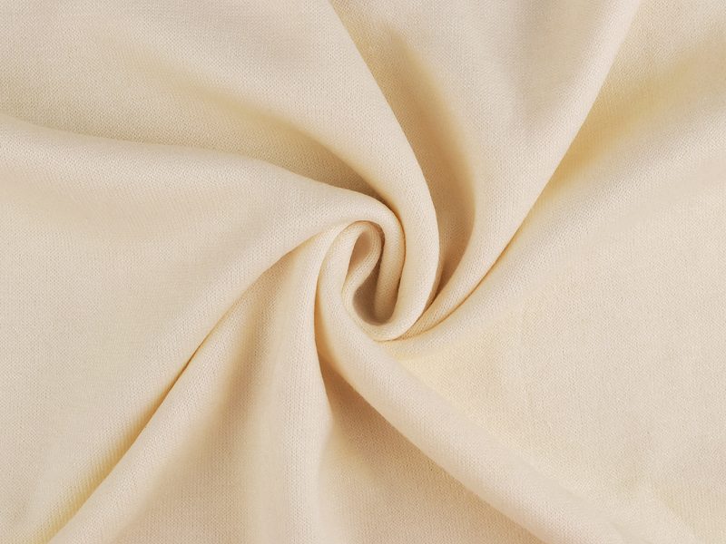 Svetrovina / úplet hladký s podílem vlny METRÁŽ