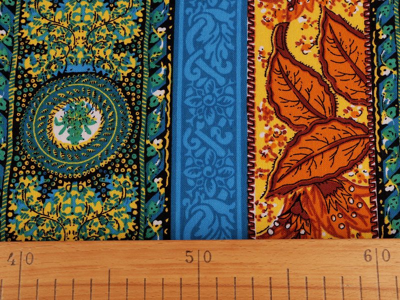 Bavlněná látka / plátno s řidší vazbou orientální METRÁŽ