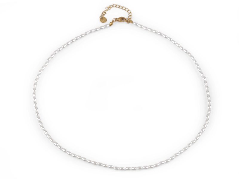 Perlový náhrdelník z korálků ve tvaru rýže