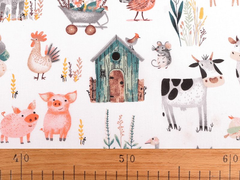 Bavlněná látka / plátno domácí zvířátka METRÁŽ