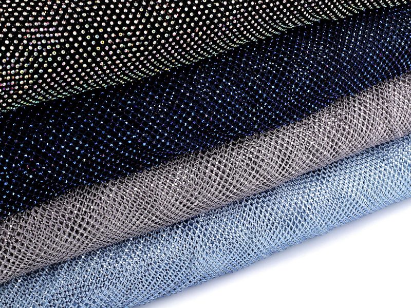 Síťovina s kamínky – pružná METRÁŽ