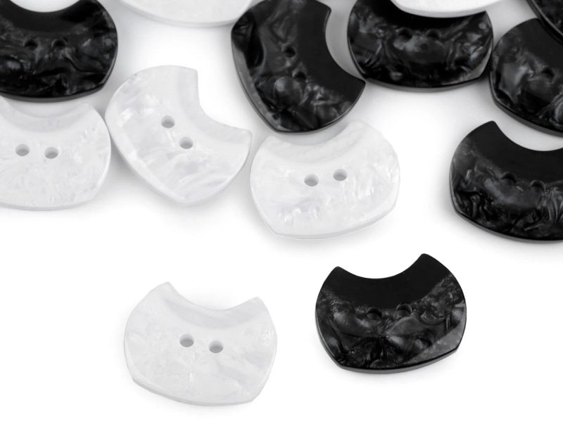 Knoflík kočka designový perleťový velikost 36" 10 ks