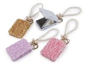 Plyšové kosmetické zrcátko / přívěsek na kabelku