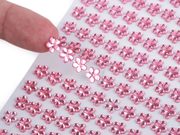 Samolepicí květ na lepicím proužku Ø8 mm