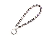 Přívěsek na mobil ze skleněných korálků