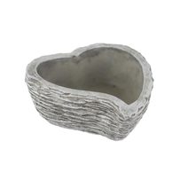 Cementový obal k osázení srdce X7067/2 - 20 x 21 x 8 cm