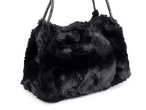 Kožešinová kabelka 28x19 cm