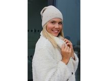 Dámská / dívčí zimní čepice s perlami Lamblook