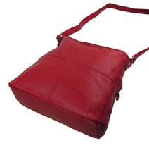 Černá elegantní dámská crossbody kabelka 4151-MM