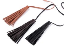 Střapec imitace kůže 10 cm