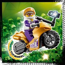 LEGO CITY Kaskadérská motorka se selfie tyčí 60309