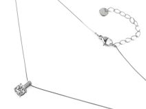 Náhrdelník z nerezové oceli s broušeným kamínkem