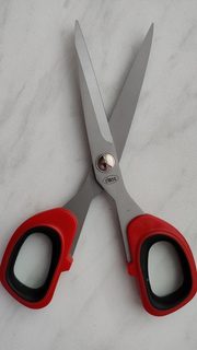 Nůžky XINYI scissors délka 22cm delfíni