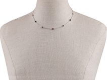 Náhrdelník z nerezove oceli s broušenými kamínky