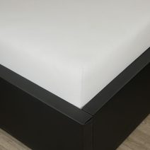 Saténové prostěradlo s gumou 100x200cm fialové