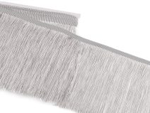 Třásně lesklé šíře 18 cm METRÁŽ