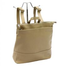 Kožená malá dámská crossbody kabelka na řetízku černá