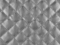 Metalický zateplený prošev na oděvy, tašky, doplňky METRÁŽ