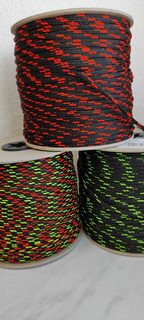 Šňůra oděvní černá-oranžová-zelená neon PES 4 mm, návin 100 m