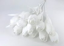 Umělý tulipán bílý s bílým listem 6 kusů