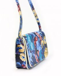 Růžová crossbody dámská kabelka se třemi oddíly 5414-BB