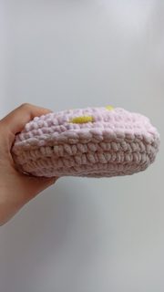 Stresová kulička midi fialovo-bílá