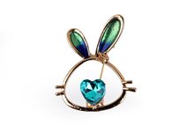 Brož s broušenými kameny zajíček