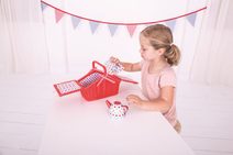 Bigjigs Toys Dřevěné hračky - Čajová sada v piknikovém koši