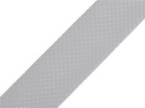 Perforovaná reflexní páska elastická šíře 50 mm našívací