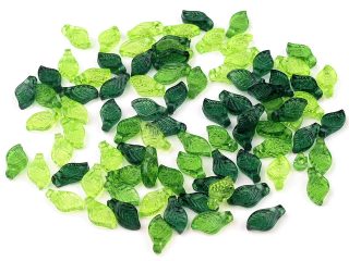 Plastové korálky lístečky mix 5x10 mm 20 g