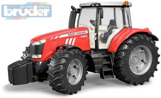 Traktor Massey Ferguson (plastový)