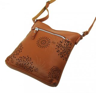 Crossbody dámská kabelka v květovaném designu hnědá 5432-BB