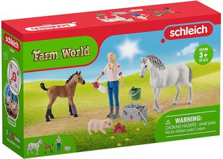 SCHLEICH Návštěva lékaře u klisny a hříběte herní set 2 koníci s doplňky