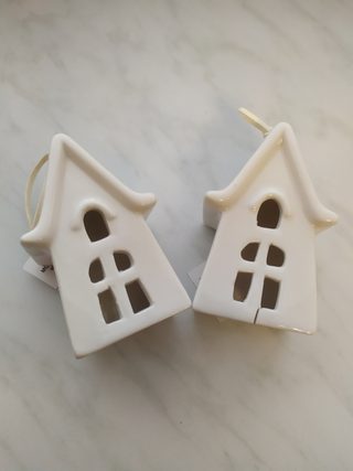 Domeček k zavěšení X6275 - 5,5 × 4,7 × 8,5 cm
